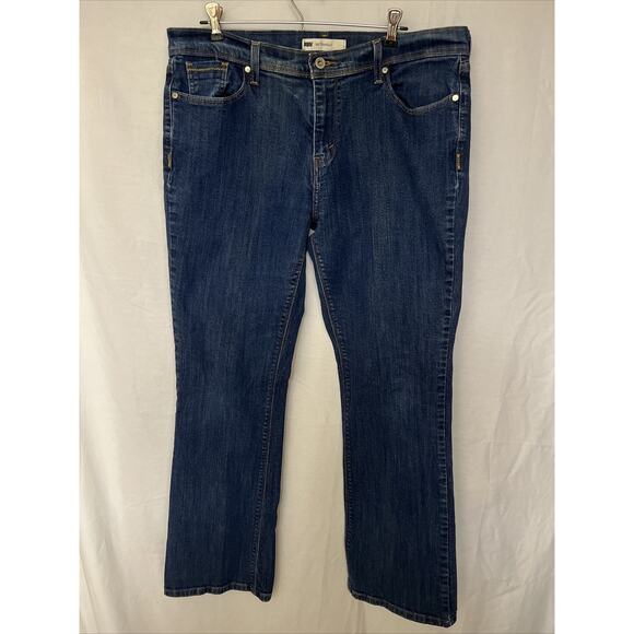 Levi's 515 Ladies Size 14M Bootcut Medium Wash Denim Stretch Mid Rise Jeans - Picture 2 of 13